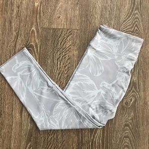 BOGO Light Grey Floral Pattern Fabletic Capri Pant